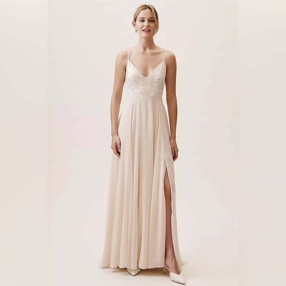 BHLDN Sadia Blush V neck spaghetti strap embroidered gown with slit - 0
